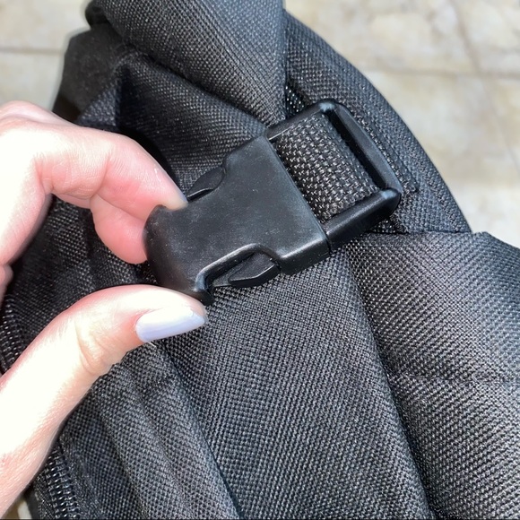 Laptop backpack - Picture 9 of 11